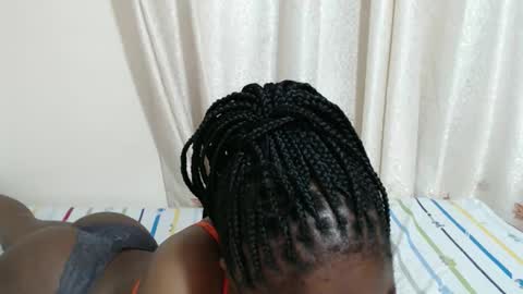 nalla_rose online show from March 10, 2:27 am