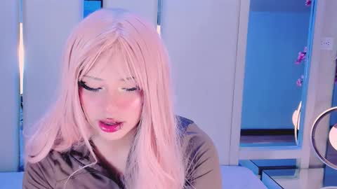     online show from March 16, 3:38 pm