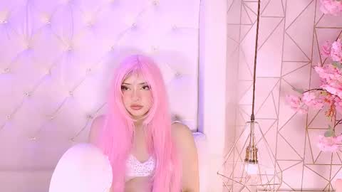     online show from February 7, 5:16 pm