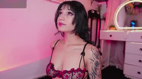            online show from February 19, 2:44 am