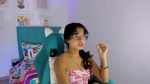 Snapshot of nanami_owo chatting on September 25, 2:29 am nanami_owo online show from September 25, 2:29 am