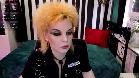 Nancy online show from February 12, 3:15 pm