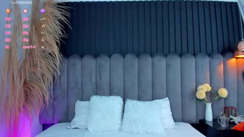 Nanda online show from February 28, 7:29 pm