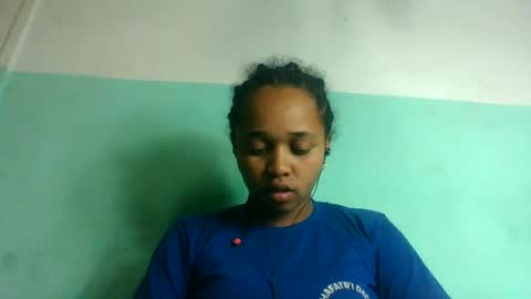 nandrianina416143 online show from July 6, 9:17 am