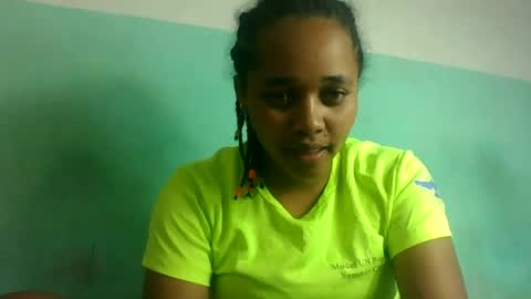 nandrianina416143 online show from July 4, 7:56 am