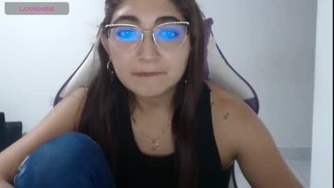 nanim173892 online show from September 16, 3:08 am