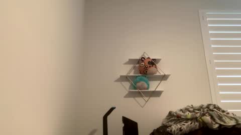 nani kwn online show from December 18, 11:51 pm