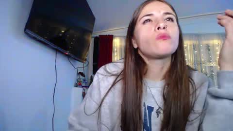 nanna yoshi online show from December 2, 2:02 am