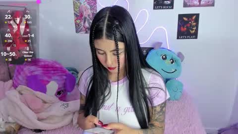 Naoko online show from March 4, 2:30 am