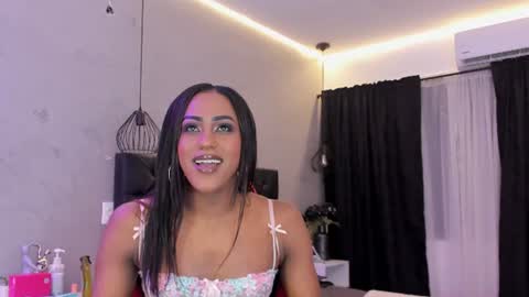 Naomi Blair online show from July 17, 3:19 am