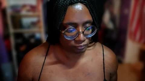 Naomi online show from October 25, 9:04 pm