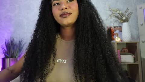 Naomi     online show from May 1, 5:56 am
