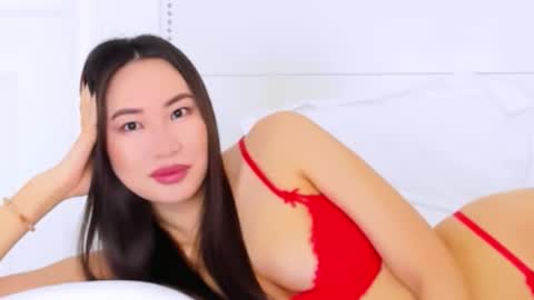 Naomi online show from October 27, 2:44 am