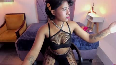 N A O M Y online show from April 23, 4:41 pm