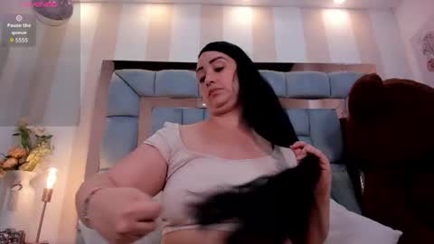 Naomy online show from June 18, 10:15 pm