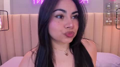 Naomy  online show from June 27, 10:54 am