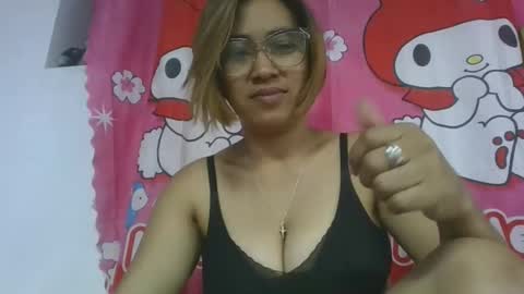 narindra884634 online show from May 3, 12:11 pm