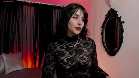 Snapshot of nasty_alice1 chatting on October 3, 6:43 am Goddess Alice online show from October 3, 6:43 am