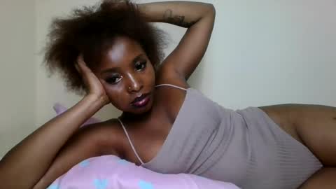 nastyivy1 online show from June 14, 7:27 pm