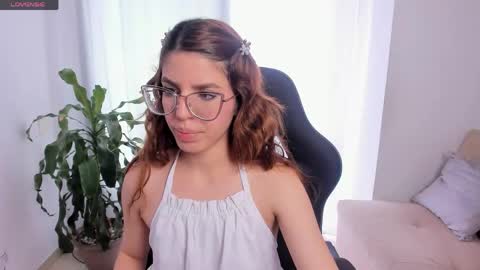 nat_bakerss online show from May 2, 6:57 pm