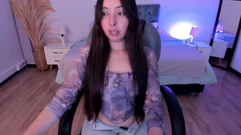 Snapshot of nata_velvet chatting on September 18, 1:59 pm Nata online show from September 18, 1:59 pm