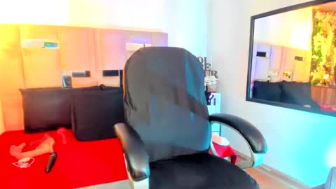 Natacha black online show from February 20, 3:08 pm