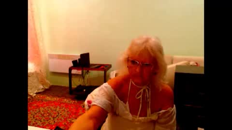 Snapshot of natali7634 chatting on September 22, 6:17 am natali online show from September 22, 6:17 am