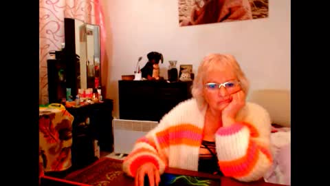 Snapshot of natali7634 chatting on February 3, 8:24 pm natali online show from February 3, 8:24 pm