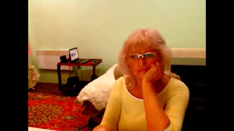 Snapshot of natali7634 chatting on October 7, 7:04 am natali online show from October 7, 7:04 am