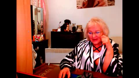 Snapshot of natali7634 chatting on February 8, 6:22 pm natali online show from February 8, 6:22 pm