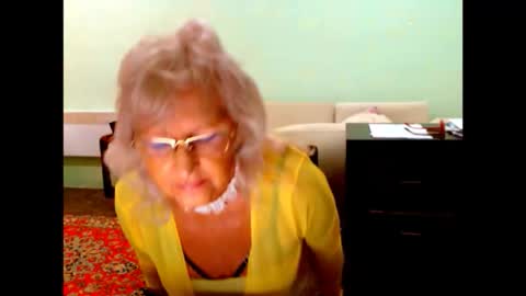 Snapshot of natali7634 chatting on September 30, 9:42 am natali online show from September 30, 9:42 am