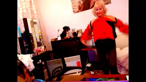 Snapshot of natali7634 chatting on February 20, 7:19 pm natali online show from February 20, 7:19 pm