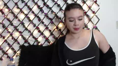 Natalia Walker online show from February 10, 3:15 pm