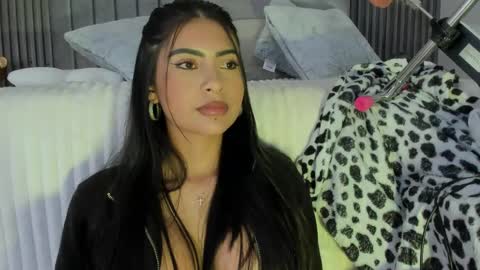 Snapshot of nataliaa___ chatting on February 23, 8:17 am nataliaa___ online show from February 23, 8:17 am