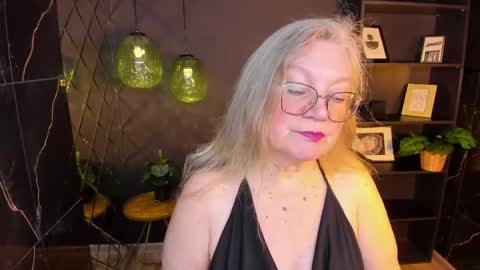 NataliCloud online show from April 26, 1:53 pm