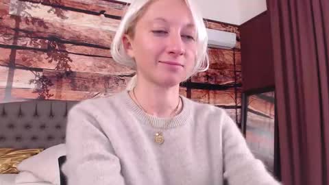 Natalie online show from October 19, 11:26 am