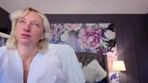 Natalie online show from June 11, 7:28 am