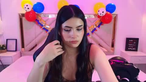 natalie  online show from July 8, 8:12 pm