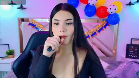 natalie  online show from June 17, 8:03 pm