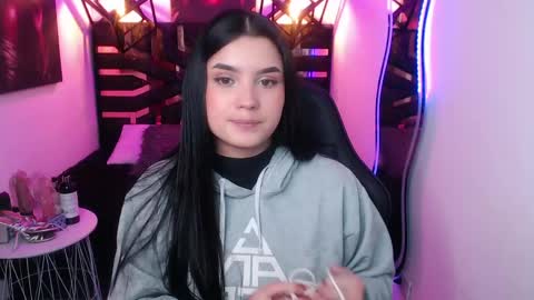 natalie  online show from April 29, 8:13 pm