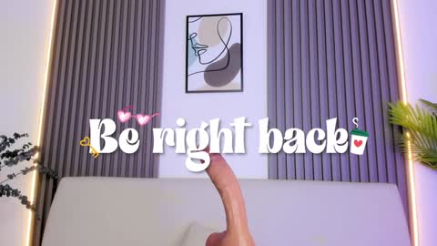 Natalie online show from December 10, 8:49 pm