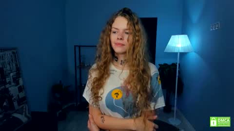 Natalie online show from November 4, 5:09 am