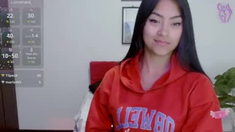 Nataly Escobar online show from November 14, 5:37 pm