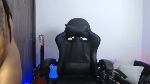   online show from August 2, 6:53 pm