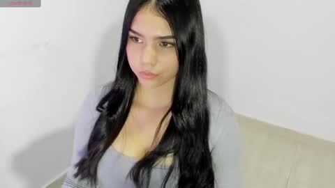 Snapshot of natasha_su chatting on March 3, 1:21 am Natalia online show from March 3, 1:21 am
