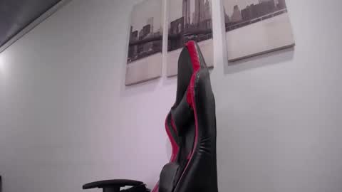 Natashax  online show from November 19, 9:57 pm