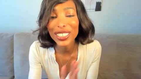 Natassia Dreams online show from May 8, 11:43 pm