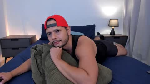 Nate Ocean online show from February 20, 2:33 am