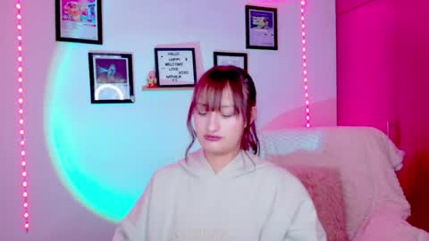 Nathalia Ramirez online show from June 25, 1:46 am