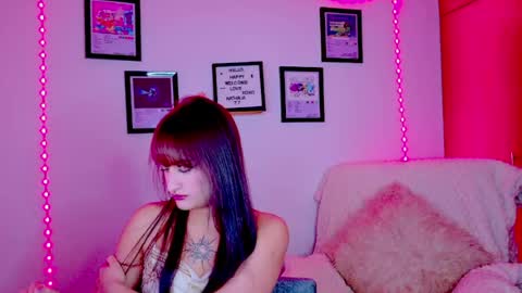 Nathalia Ramirez online show from August 5, 1:46 am